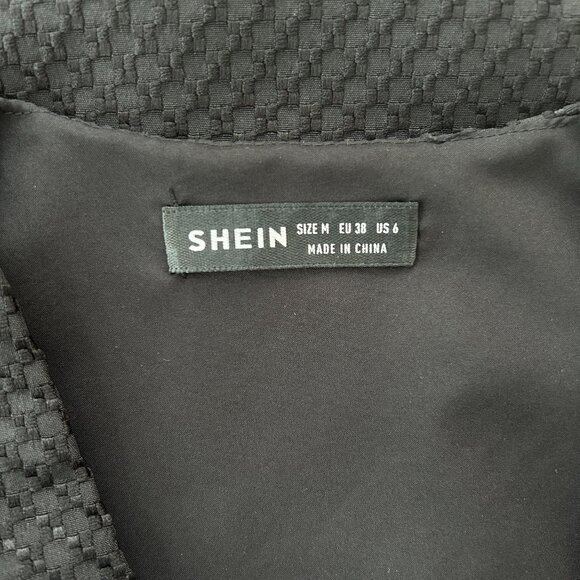 NWOT Shein Chic Black Textured Vest Top – Small - Picture 6 of 9
